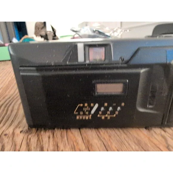 Yashica Kyocera L AF DATE DX 35mm Point & Shoot Film Camera Japan Parts Only - Picture 7 of 16